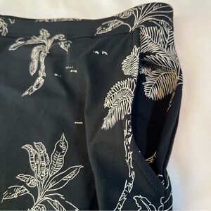 NWT J. Jill Black Full Leg Cropped Pants with White Palm Trees Size XL Petite